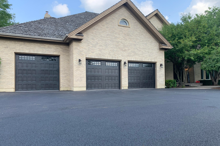 garage-door-2-768x512-1